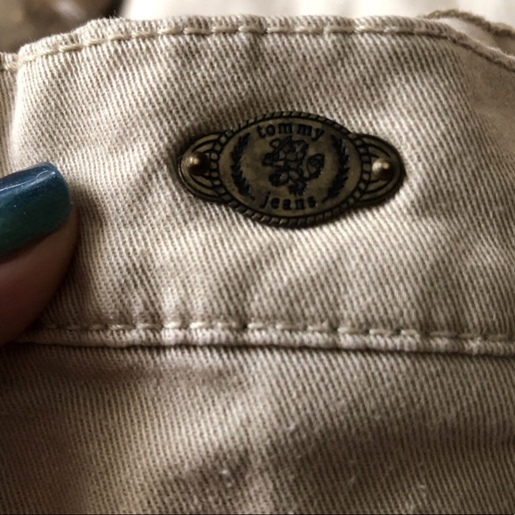 TOMMY GIRL SKIRT - Picture 3 of 3